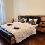 Apartment For Special Getaway Rose With Free Parking