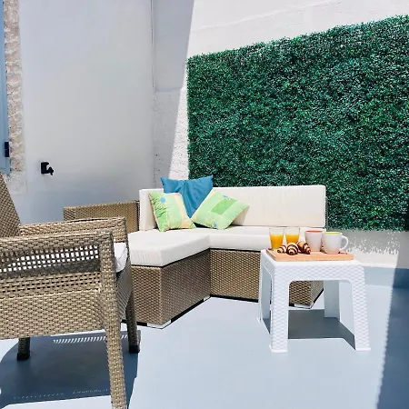 For Special Getaway Rose بولا