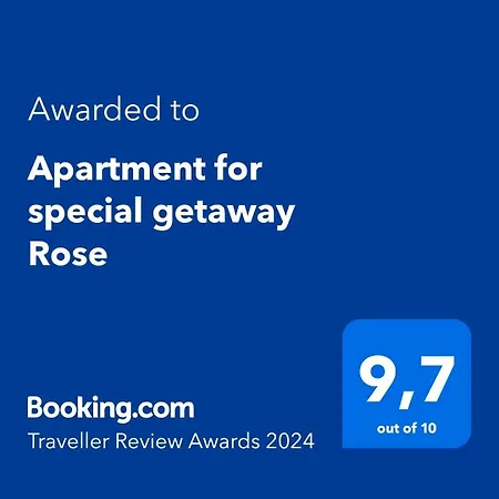 For Special Getaway Rose بولا
