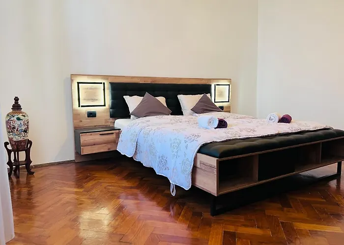 Apartment For Special Getaway Rose With Free Parking Pula